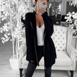 Oversized Lush Black Zip Up SMALL ekattire